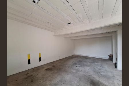 Casa à venda com 300m², 5 quartos e 3 vagas Casa à venda com 300m², 5 quartos e 3 vagasGaragem