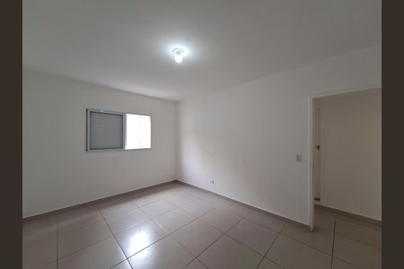 Casa à venda com 300m², 5 quartos e 3 vagas Casa à venda com 300m², 5 quartos e 3 vagasQuarto