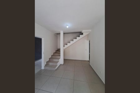 Sala de casa para alugar com 5 quartos, 300m² em Lauzane Paulista, São Paulo