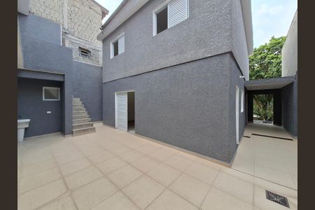Casa à venda com 300m², 5 quartos e 3 vagas Casa à venda com 300m², 5 quartos e 3 vagasQuintal