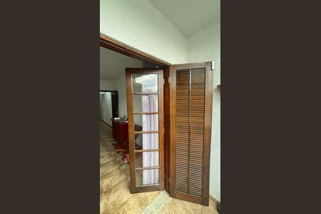 Casa à venda com 200m², 3 quartos e 4 vagas Casa à venda com 200m², 3 quartos e 4 vagas Varanda da Suite