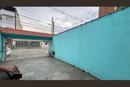 Casa à venda com 200m², 3 quartos e 4 vagas Casa à venda com 200m², 3 quartos e 4 vagasGaragem