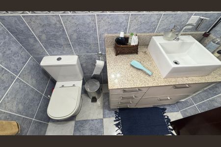 Casa à venda com 200m², 3 quartos e 4 vagas Casa à venda com 200m², 3 quartos e 4 vagasBanheiro da Suíte