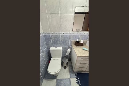 Casa à venda com 200m², 3 quartos e 4 vagas Casa à venda com 200m², 3 quartos e 4 vagasBanheiro da Suíte