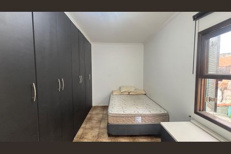 Casa à venda com 200m², 3 quartos e 4 vagas Casa à venda com 200m², 3 quartos e 4 vagasQuarto 1