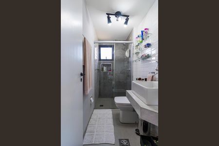 Apartamento à venda com 89m², 3 quartos e 2 vagas Apartamento à venda com 89m², 3 quartos e 2 vagasBanheiro da Suíte