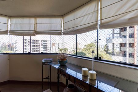 Apartamento à venda com 89m², 3 quartos e 2 vagas Apartamento à venda com 89m², 3 quartos e 2 vagasQuarto 2 Varanda