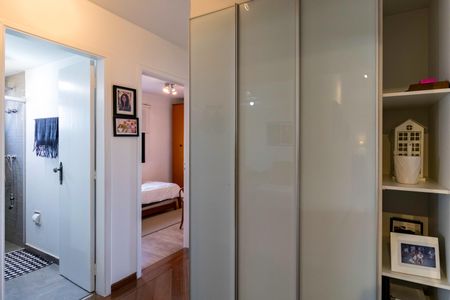 Apartamento à venda com 89m², 3 quartos e 2 vagas Apartamento à venda com 89m², 3 quartos e 2 vagasCorredor