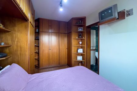 Apartamento à venda com 143m², 3 quartos e 2 vagasSuíte 1