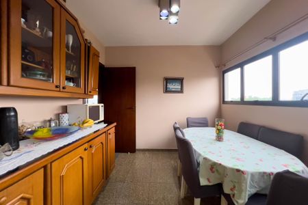 Apartamento à venda com 143m², 3 quartos e 2 vagasCopa 