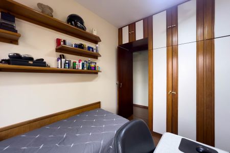 Apartamento à venda com 143m², 3 quartos e 2 vagasQuarto 2