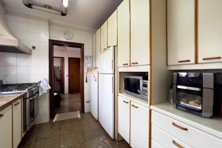 Apartamento à venda com 143m², 3 quartos e 2 vagasCozinha