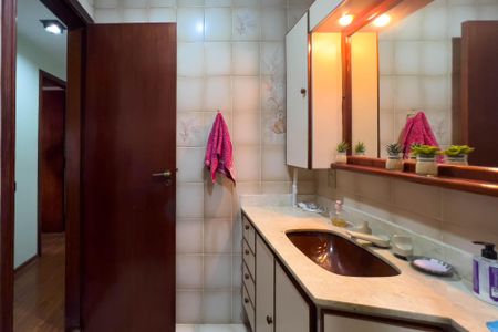 Apartamento à venda com 143m², 3 quartos e 2 vagasBanheiro