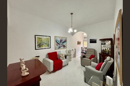 Apartamento à venda com 73m², 2 quartos e sem vagaSala