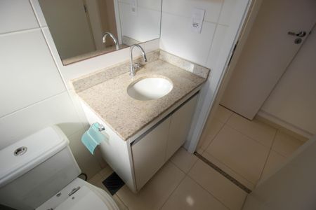 Apartamento para alugar com 60m², 2 quartos e 2 vagasBanheiro da Suíte