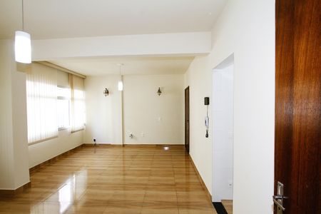 Sala de apartamento para alugar com 3 quartos, 115m² em Alto Caiçaras, Belo Horizonte