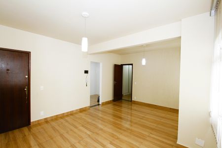 Sala de apartamento para alugar com 3 quartos, 115m² em Alto Caiçaras, Belo Horizonte