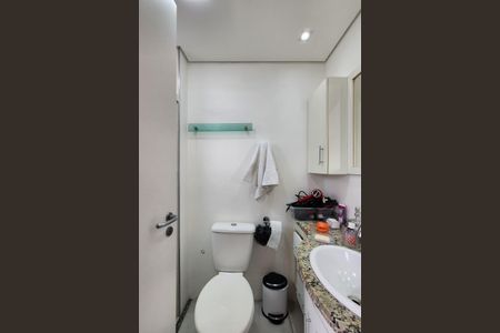 Apartamento à venda com 70m², 3 quartos e 2 vagasBanheiro da Suíte 