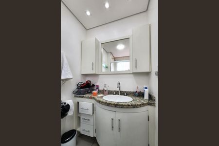 Apartamento à venda com 70m², 3 quartos e 2 vagasBanheiro da Suíte 