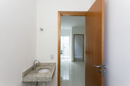 Apartamento à venda com 43m², 2 quartos e sem vagaBanheiro
