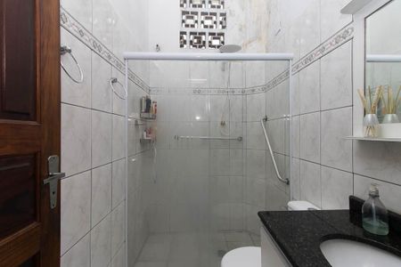 Casa à venda com 173m², 2 quartos e 1 vaga Casa à venda com 173m², 2 quartos e 1 vagaBanheiro 1