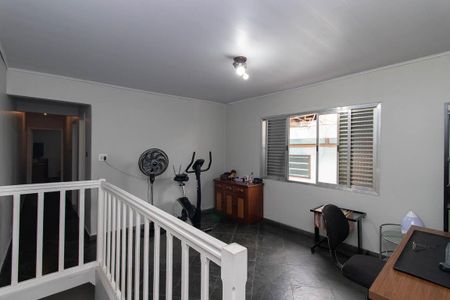 Casa à venda com 173m², 2 quartos e 1 vaga Casa à venda com 173m², 2 quartos e 1 vagaEscritório