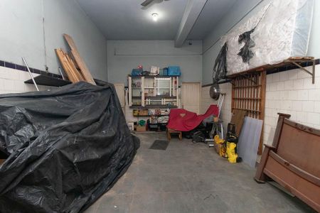 Casa à venda com 173m², 2 quartos e 1 vaga Casa à venda com 173m², 2 quartos e 1 vagaGaragem