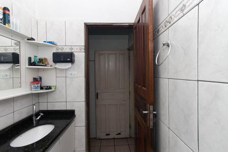 Casa à venda com 173m², 2 quartos e 1 vaga Casa à venda com 173m², 2 quartos e 1 vagaBanheiro 1