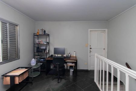 Casa à venda com 173m², 2 quartos e 1 vaga Casa à venda com 173m², 2 quartos e 1 vagaEscritório