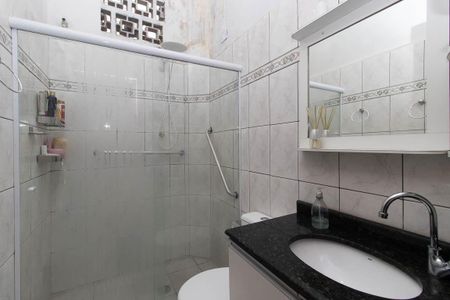 Casa à venda com 173m², 2 quartos e 1 vaga Casa à venda com 173m², 2 quartos e 1 vagaBanheiro 1