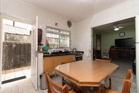 Casa à venda com 173m², 2 quartos e 1 vaga Casa à venda com 173m², 2 quartos e 1 vagaCozinha