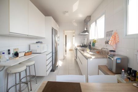 Apartamento à venda com 139m², 3 quartos e 3 vagasCozinha