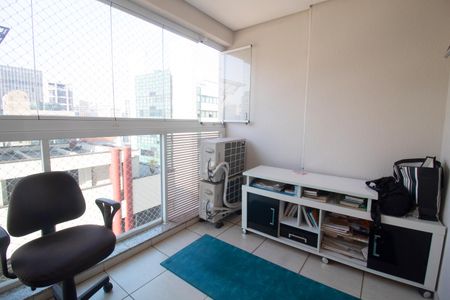 Apartamento à venda com 139m², 3 quartos e 3 vagasSuíte 2 Sacada