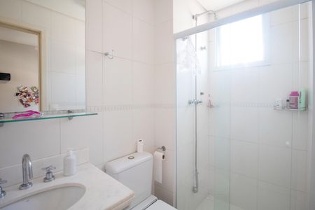 Apartamento à venda com 139m², 3 quartos e 3 vagasBanheiro da Suíte 1