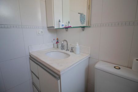 Apartamento à venda com 139m², 3 quartos e 3 vagasBanheiro da Suíte 1