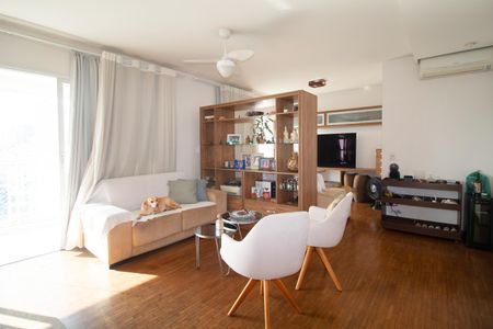 Apartamento à venda com 139m², 3 quartos e 3 vagasSala