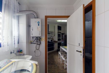 Apartamento à venda com 115m², 3 quartos e 3 vagasÁrea de Serviço