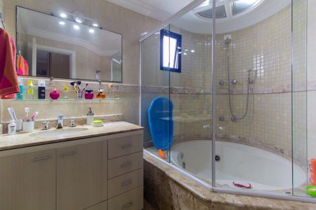 Apartamento à venda com 115m², 3 quartos e 3 vagasBanheiro da Suíte 1