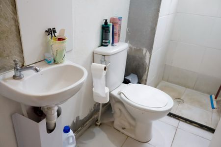 Apartamento para alugar com 42m², 2 quartos e 1 vaga Apartamento para alugar com 42m², 2 quartos e 1 vagaBanheiro Social