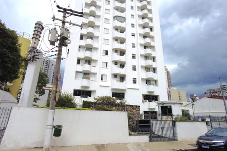 Apartamento à venda com 42m², 1 quarto e 1 vagaFachada