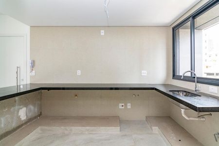 Apartamento à venda com 101m², 3 quartos e 2 vagasCozinha