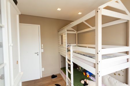 Apartamento à venda com 120m², 4 quartos e 3 vagasQuarto 2