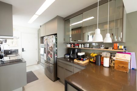 Apartamento à venda com 120m², 4 quartos e 3 vagasCozinha