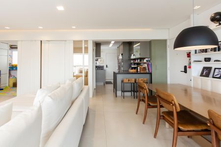 Apartamento à venda com 120m², 4 quartos e 3 vagasSala