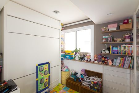 Apartamento à venda com 120m², 4 quartos e 3 vagasQuarto 1