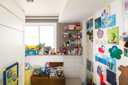 Apartamento à venda com 120m², 4 quartos e 3 vagasQuarto 1