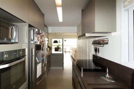 Apartamento à venda com 120m², 4 quartos e 3 vagasCozinha