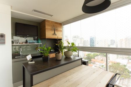 Apartamento à venda com 120m², 4 quartos e 3 vagasVaranda da Sala