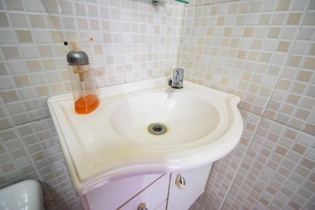 Casa de condomínio à venda com 100m², 3 quartos e 1 vagaBanheiro da Suíte