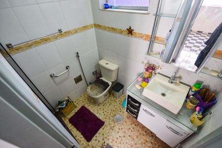 Casa de condomínio à venda com 100m², 3 quartos e 1 vagaBanheiro Social